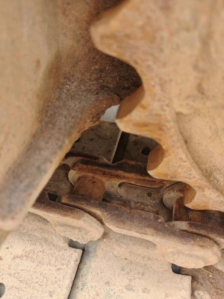 Komatsu PC 35 R-8 - Excavadora de cadenas: foto 4 Komatsu PC 35 R-8 - Excavadora de cadenas: foto 4