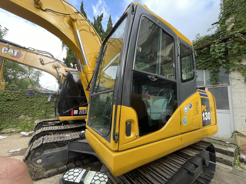 Komatsu PC130 - Miniexcavadora: foto 5 Komatsu PC130 - Miniexcavadora: foto 5