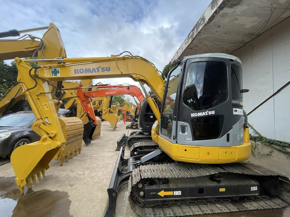 Komatsu PC78MR-6 - Miniexcavadora: foto 1 Komatsu PC78MR-6 - Miniexcavadora: foto 1
