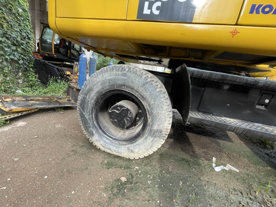 Komatsu PW160 - Excavadora de ruedas: foto 5 Komatsu PW160 - Excavadora de ruedas: foto 5