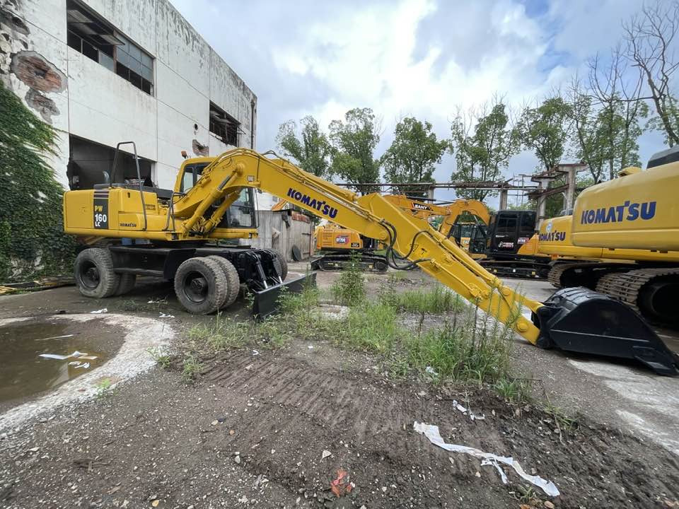 Komatsu PW160 - Excavadora de ruedas: foto 1 Komatsu PW160 - Excavadora de ruedas: foto 1