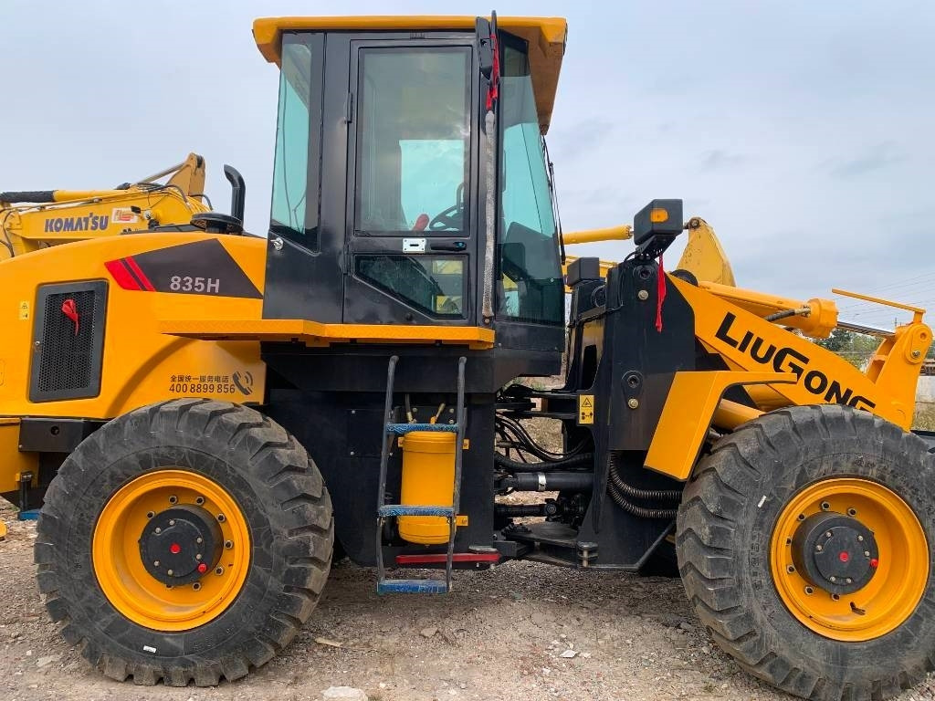 Cargadora de cadenas Liugong 835H: foto 6