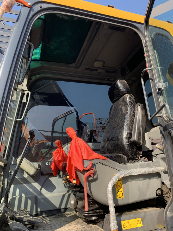 Excavadora de ruedas Volvo EC210D: foto 7