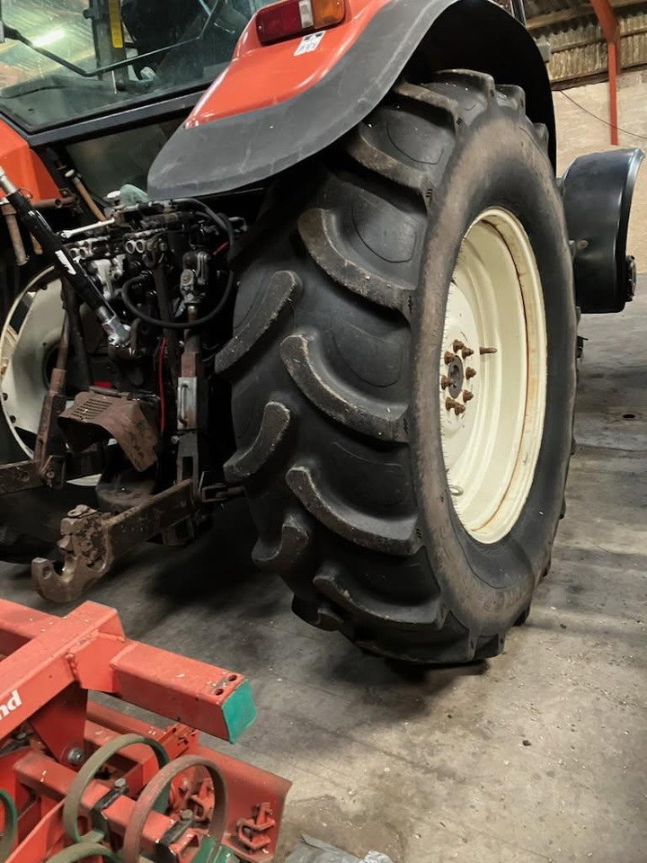 BKT 520/70R38 - Neumático para Maquinaria agrícola: foto 2 BKT 520/70R38 - Neumático para Maquinaria agrícola: foto 2