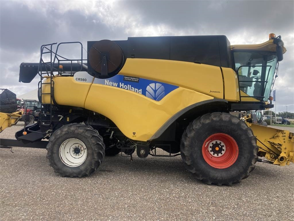 New Holland CR980SLH - Cosechadora de granos: foto 2 New Holland CR980SLH - Cosechadora de granos: foto 2