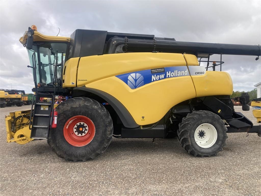 New Holland CR980SLH - Cosechadora de granos: foto 4 New Holland CR980SLH - Cosechadora de granos: foto 4