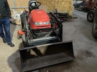 Simplicity LEGACY XL 4WD - Tractor municipal: foto 2 Simplicity LEGACY XL 4WD - Tractor municipal: foto 2