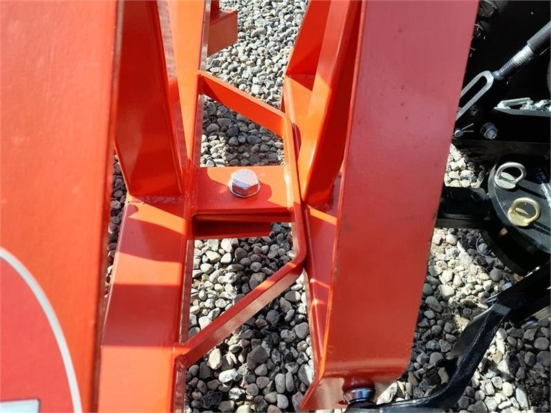 - - - BOXER AGRI  - Equipo para trabajo del suelo: foto 5 - - - BOXER AGRI  - Equipo para trabajo del suelo: foto 5