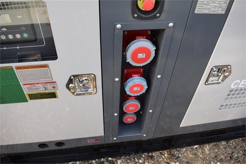 Cummins 138 KvA - Generador industriale: foto 5 Cummins 138 KvA - Generador industriale: foto 5