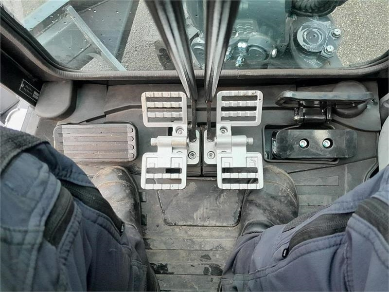 Eurotrac HE26-ER FABRIKSNY KAMPAGNE PRIS - Miniexcavadora: foto 3 Eurotrac HE26-ER FABRIKSNY KAMPAGNE PRIS - Miniexcavadora: foto 3