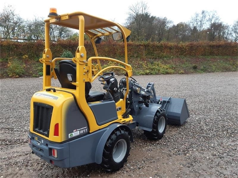 Eurotrac W11 med lav tårn - Cargadora articulada: foto 4 Eurotrac W11 med lav tårn - Cargadora articulada: foto 4