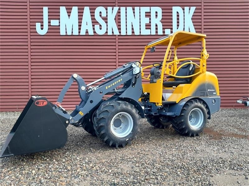 Eurotrac W12 Eurotrac W12s m. mellem arm - Cargadora articulada: foto 2 Eurotrac W12 Eurotrac W12s m. mellem arm - Cargadora articulada: foto 2