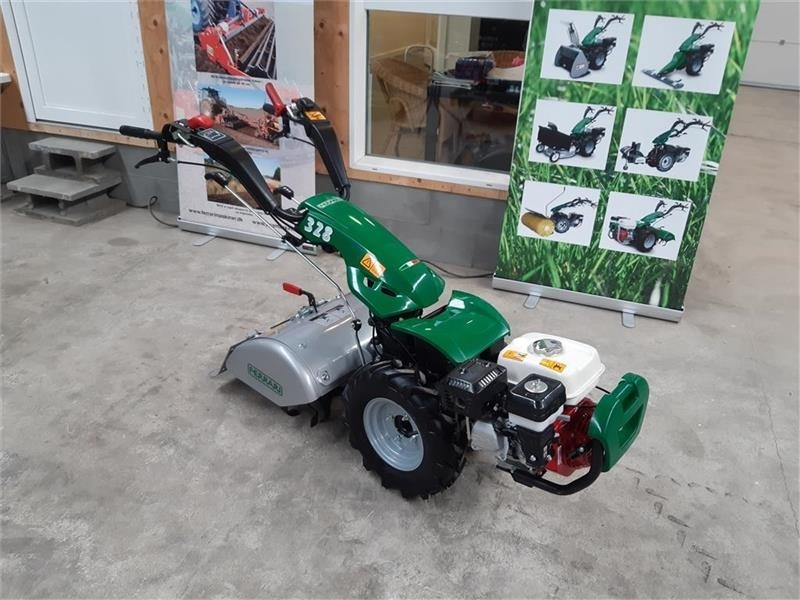Ferrari 328  - Tractor municipal: foto 1 Ferrari 328  - Tractor municipal: foto 1