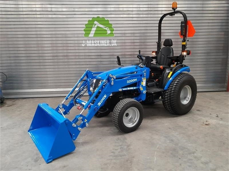 Solis 26 hst - Tractor municipal: foto 1 Solis 26 hst - Tractor municipal: foto 1