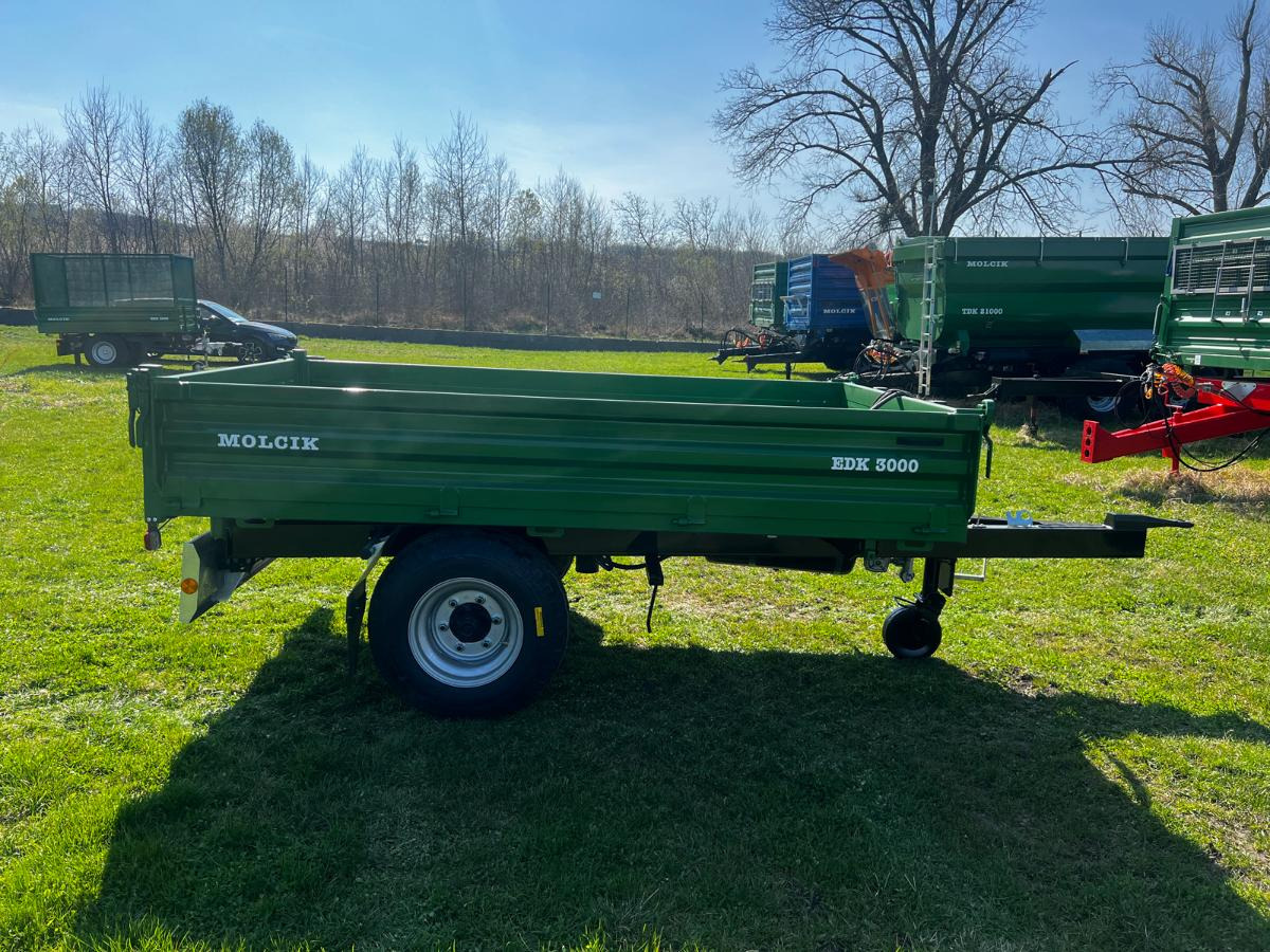 Przyczepa rolnicza EDK 3000 - Remolque volquete agrícola: foto 2 Przyczepa rolnicza EDK 3000 - Remolque volquete agrícola: foto 2