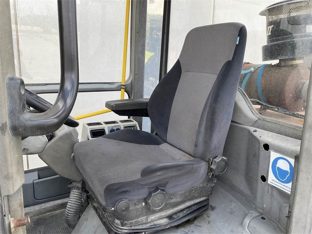 Kalmar DCD 80-6 - Carretilla elevadora diésel: foto 5 Kalmar DCD 80-6 - Carretilla elevadora diésel: foto 5