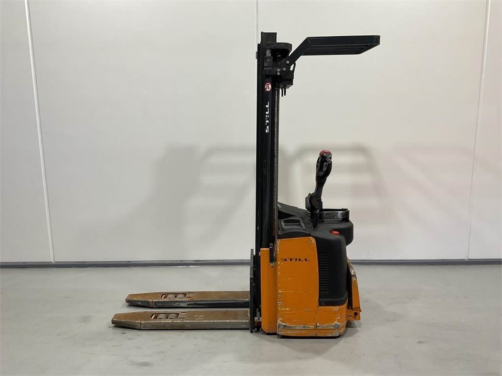 Still EFGV S14 - Apilador: foto 3 Still EFGV S14 - Apilador: foto 3