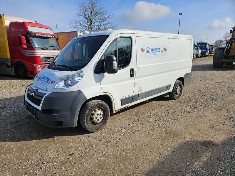 Citroën Jumper 30 2,2 HDi 130 Box - Furgoneta pequeña: foto 1 Citroën Jumper 30 2,2 HDi 130 Box - Furgoneta pequeña: foto 1