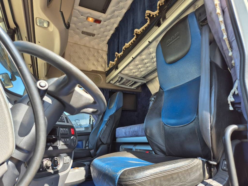 Leasing de DAF XF 460 6x2 // Lift DAF XF 460 6x2 // Lift: foto 6