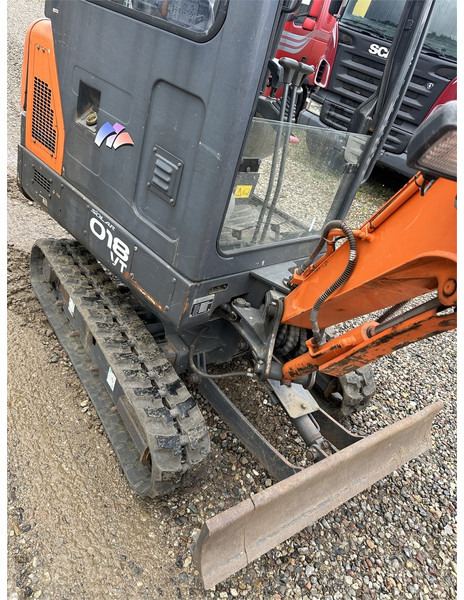 Doosan Slo 18 - 1.8T with bucket packed (Low Hours) - Miniexcavadora: foto 4 Doosan Slo 18 - 1.8T with bucket packed (Low Hours) - Miniexcavadora: foto 4