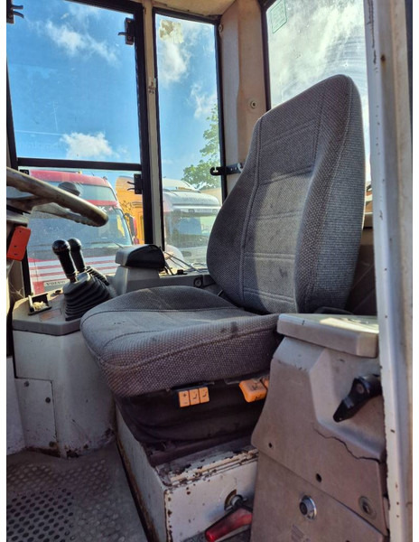 Cargadora de ruedas Hitachi FR 130: foto 19