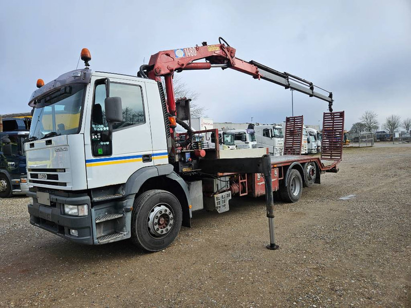 Iveco Eurotech 6x2 // Machinetransport // HMF 1483 K3 - Camión portavehículos: foto 2 Iveco Eurotech 6x2 // Machinetransport // HMF 1483 K3 - Camión portavehículos: foto 2