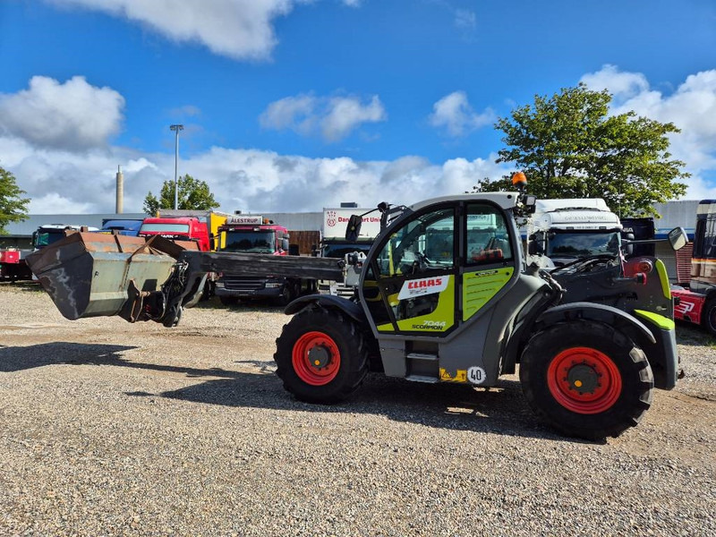 Maquinaria agrícola Claas Scorpion 7044: foto 14