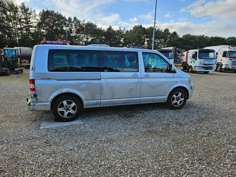 Volkswagen Caravelle 2,5 TDi 130 Comfortline 9prs 4d - Minibús, Furgoneta de pasajeros: foto 5 Volkswagen Caravelle 2,5 TDi 130 Comfortline 9prs 4d - Minibús, Furgoneta de pasajeros: foto 5