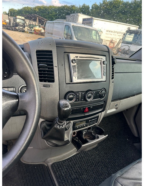Volkswagen Crafter 2.5 TDI Car transporter - Furgón: foto 3 Volkswagen Crafter 2.5 TDI Car transporter - Furgón: foto 3