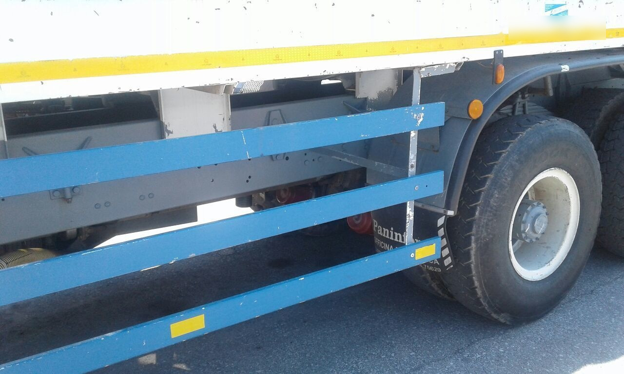 Volvo N.12 - Limpieza de alcantarillado: foto 3 Volvo N.12 - Limpieza de alcantarillado: foto 3