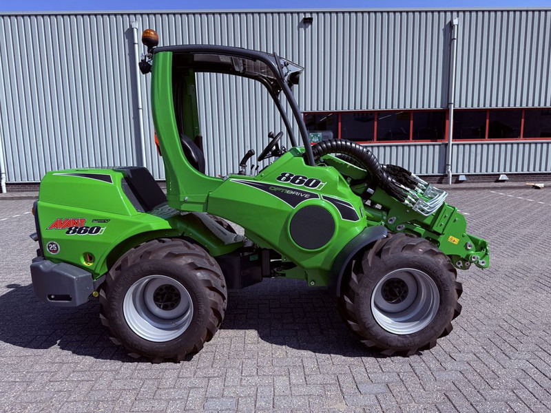 Avant 860i TDL + 1900kg 3.5 mtr 30km/h - Cargadora de ruedas: foto 4 Avant 860i TDL + 1900kg 3.5 mtr 30km/h - Cargadora de ruedas: foto 4