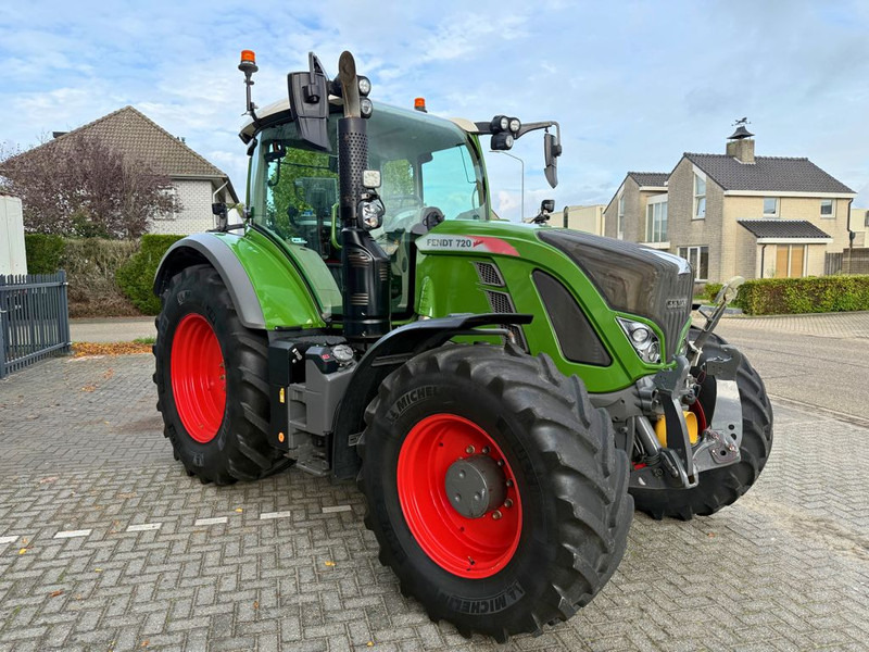 Fendt 720 S4 Vario Profi Plus - Tractor: foto 4 Fendt 720 S4 Vario Profi Plus - Tractor: foto 4