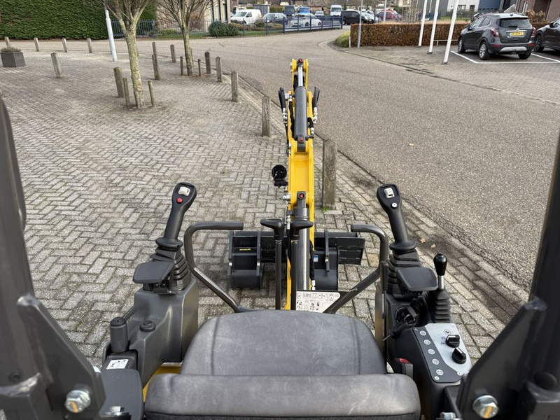 New Holland E14D Minigraver - Miniexcavadora: foto 5 New Holland E14D Minigraver - Miniexcavadora: foto 5