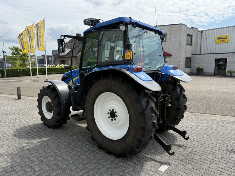 New Holland T5040 CAB + GPS - Tractor: foto 2 New Holland T5040 CAB + GPS - Tractor: foto 2