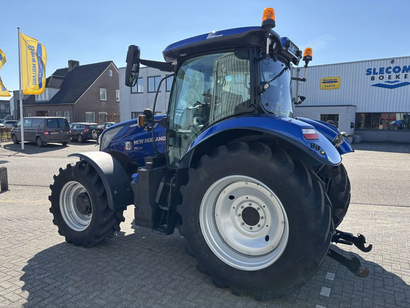 New Holland T6.180 AC Blue Power Stage V - Tractor: foto 2 New Holland T6.180 AC Blue Power Stage V - Tractor: foto 2