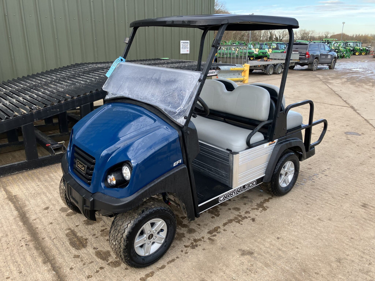 Club Car Carryall 300 w/ 4 Seat Conversion - Cuadrimoto: foto 1 Club Car Carryall 300 w/ 4 Seat Conversion - Cuadrimoto: foto 1