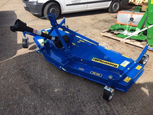 Fleming FM230 finishing mower - Desbrozadora de martillos/ Trituradora: foto 2 Fleming FM230 finishing mower - Desbrozadora de martillos/ Trituradora: foto 2