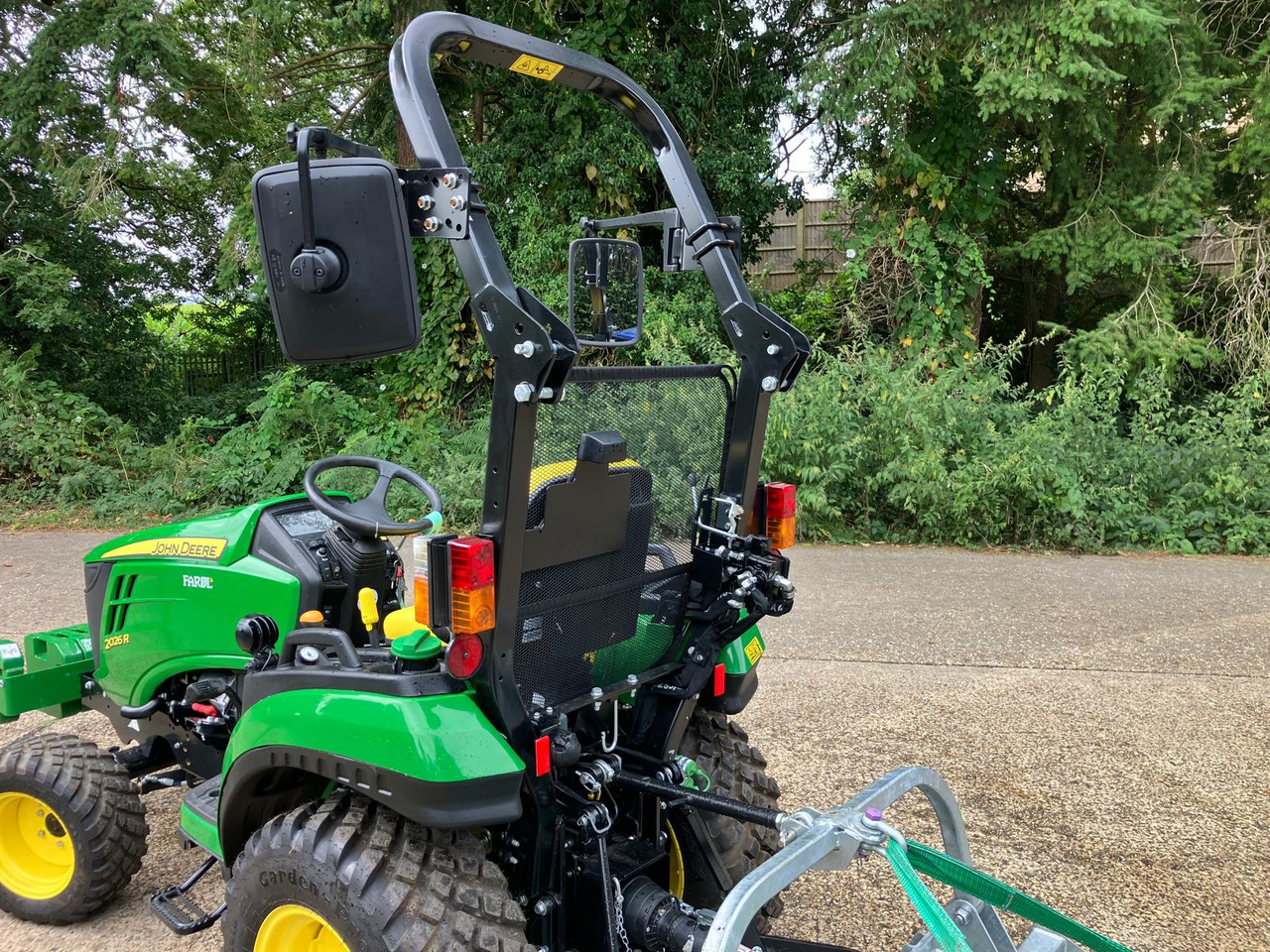 John Deere 2026R compact tractor - Mini tractor: foto 3 John Deere 2026R compact tractor - Mini tractor: foto 3