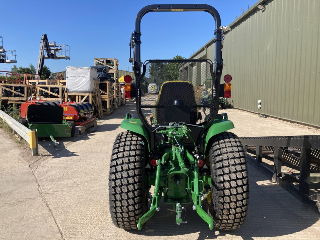 John Deere 3039R compact tractor - Mini tractor: foto 4 John Deere 3039R compact tractor - Mini tractor: foto 4