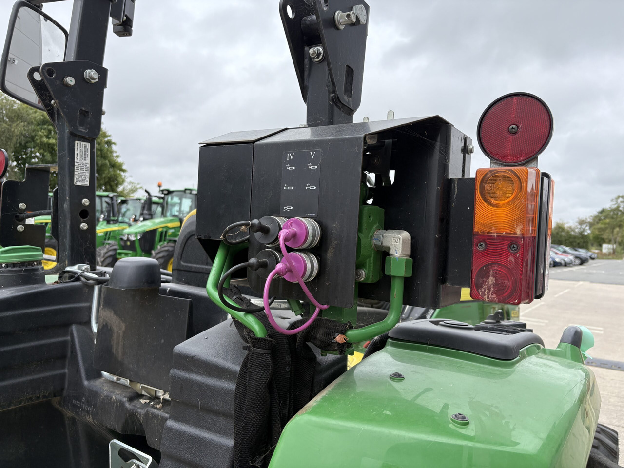 John Deere 4052M Compact Tractor - Mini tractor: foto 5 John Deere 4052M Compact Tractor - Mini tractor: foto 5