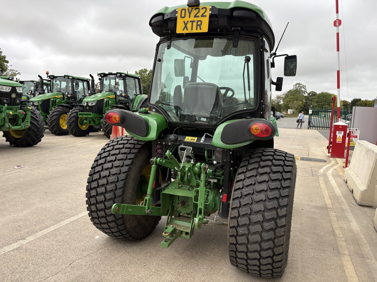 John Deere 4066R Compact Tractor - Mini tractor: foto 4 John Deere 4066R Compact Tractor - Mini tractor: foto 4