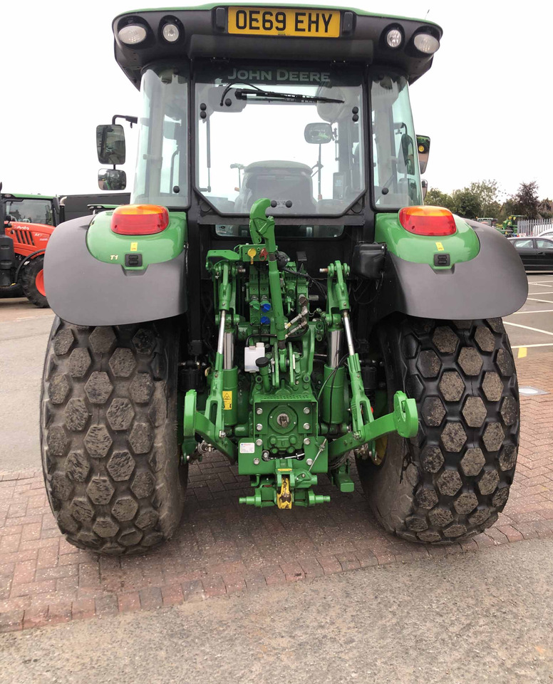 John Deere 5100R - Tractor: foto 3 John Deere 5100R - Tractor: foto 3