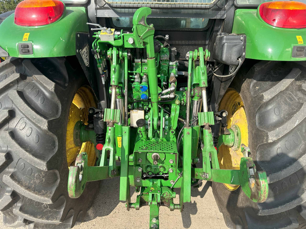 John Deere 5125R - Tractor: foto 5 John Deere 5125R - Tractor: foto 5