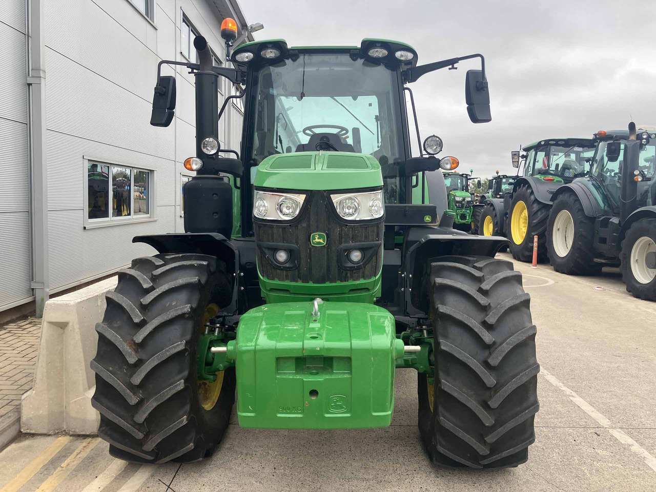 Tractor John Deere 6140M: foto 7