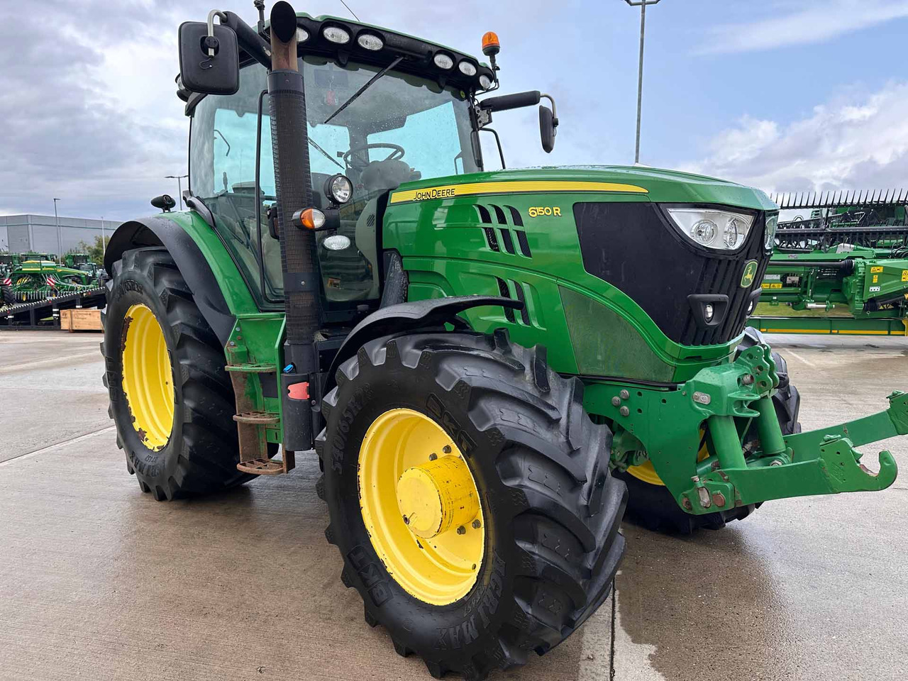 John Deere 6150R - Tractor: foto 2 John Deere 6150R - Tractor: foto 2
