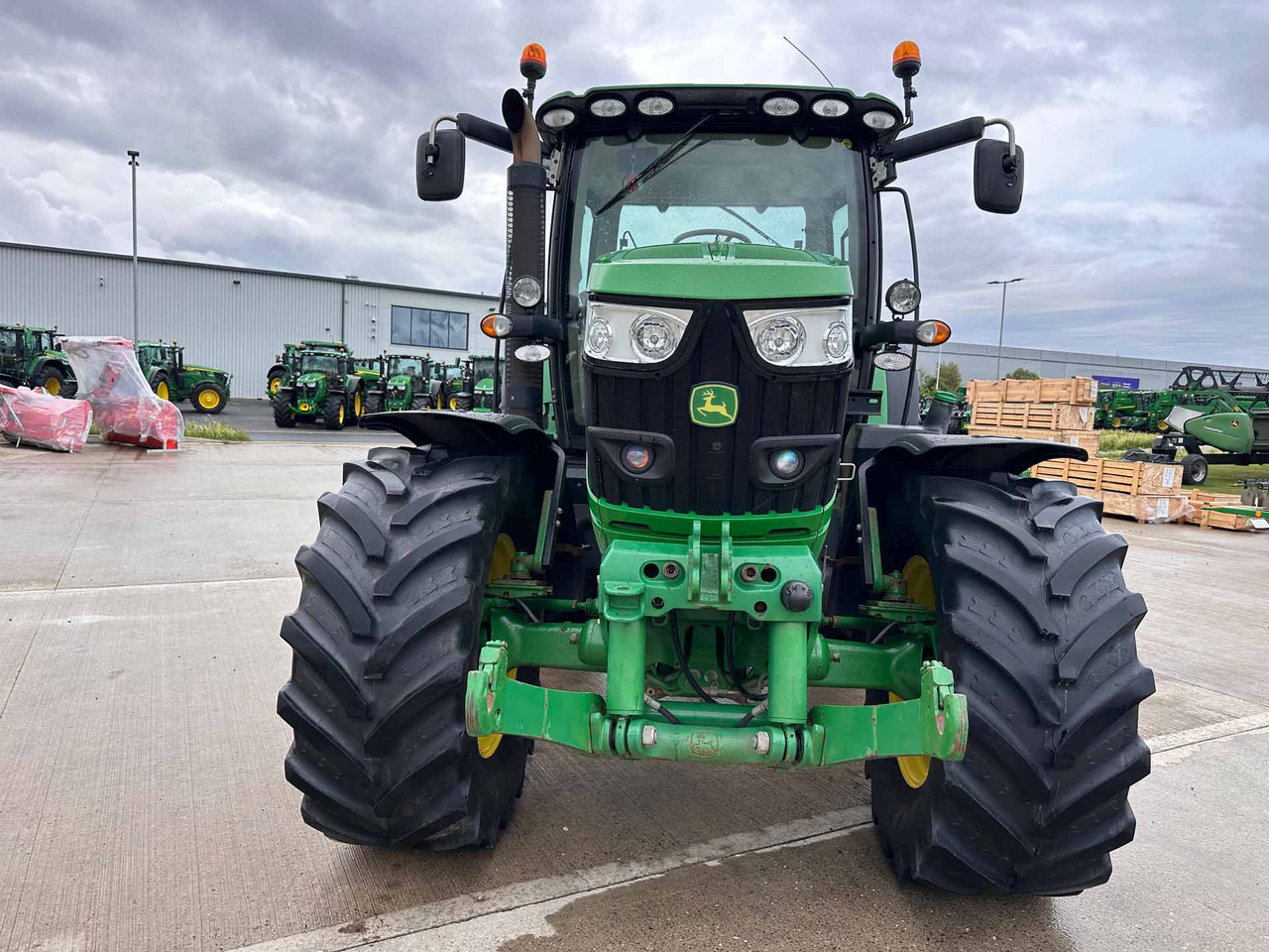 John Deere 6150R - Tractor: foto 3 John Deere 6150R - Tractor: foto 3