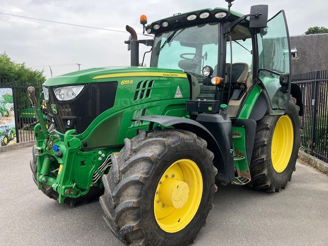 John Deere 6155R - Tractor: foto 1 John Deere 6155R - Tractor: foto 1