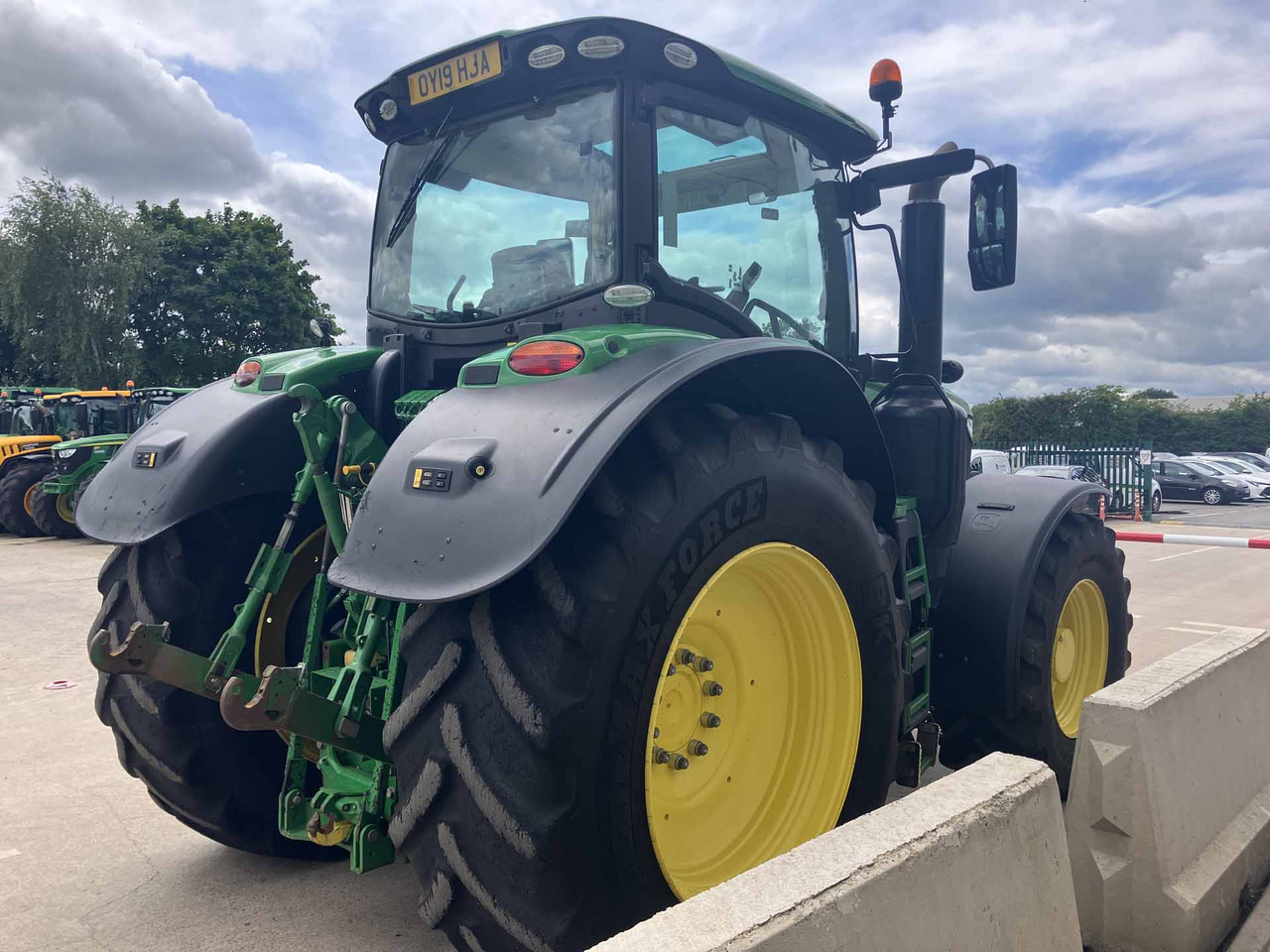 John Deere 6250R - Tractor: foto 5 John Deere 6250R - Tractor: foto 5