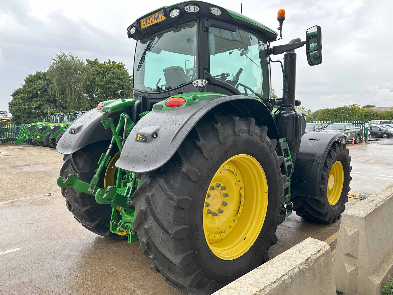 Tractor John Deere 6250R: foto 7