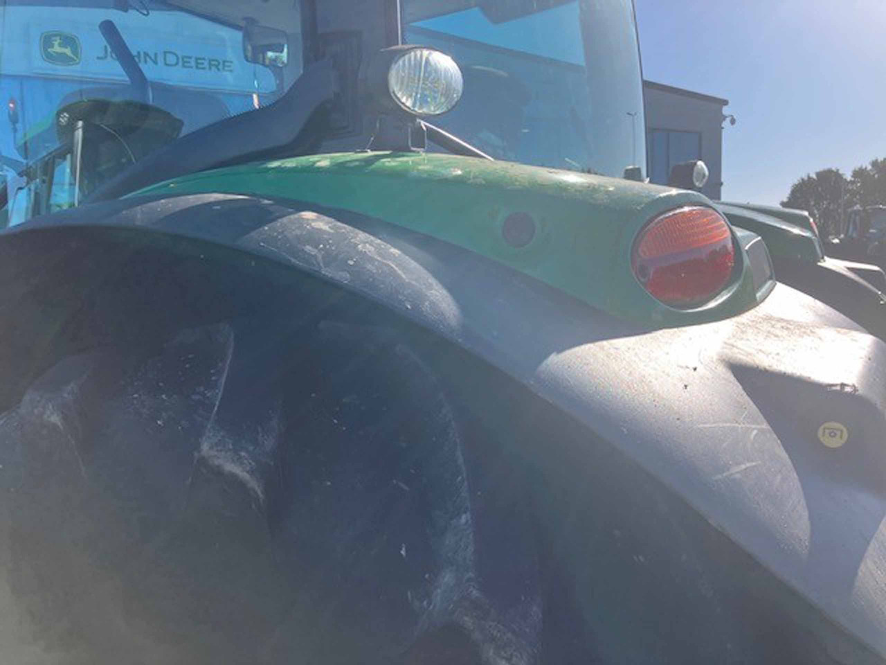 John Deere 6R 155 - Tractor: foto 4 John Deere 6R 155 - Tractor: foto 4